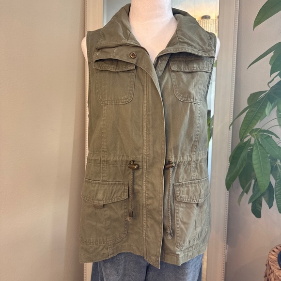 Ashley By 26 International Sage Utility Vest - Picture 2 of 7